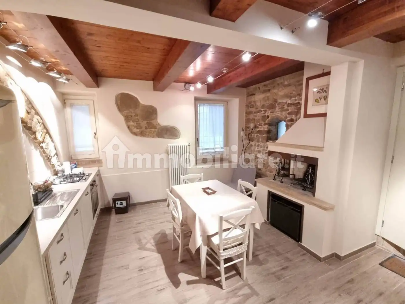 Casa indipendente in vendita a Bevagna