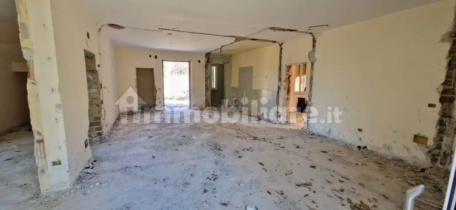 Villa unifamiliare 444 m², Vescia, Belfiore, Scanzano, Foligno - foto 4