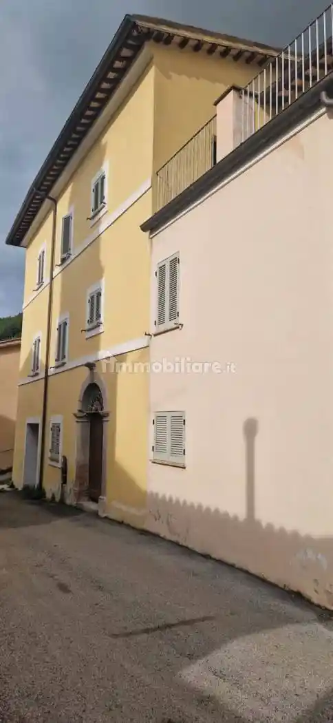 Terratetto unifamiliare 255 m², Vescia, Belfiore, Scanzano, Foligno - foto 4