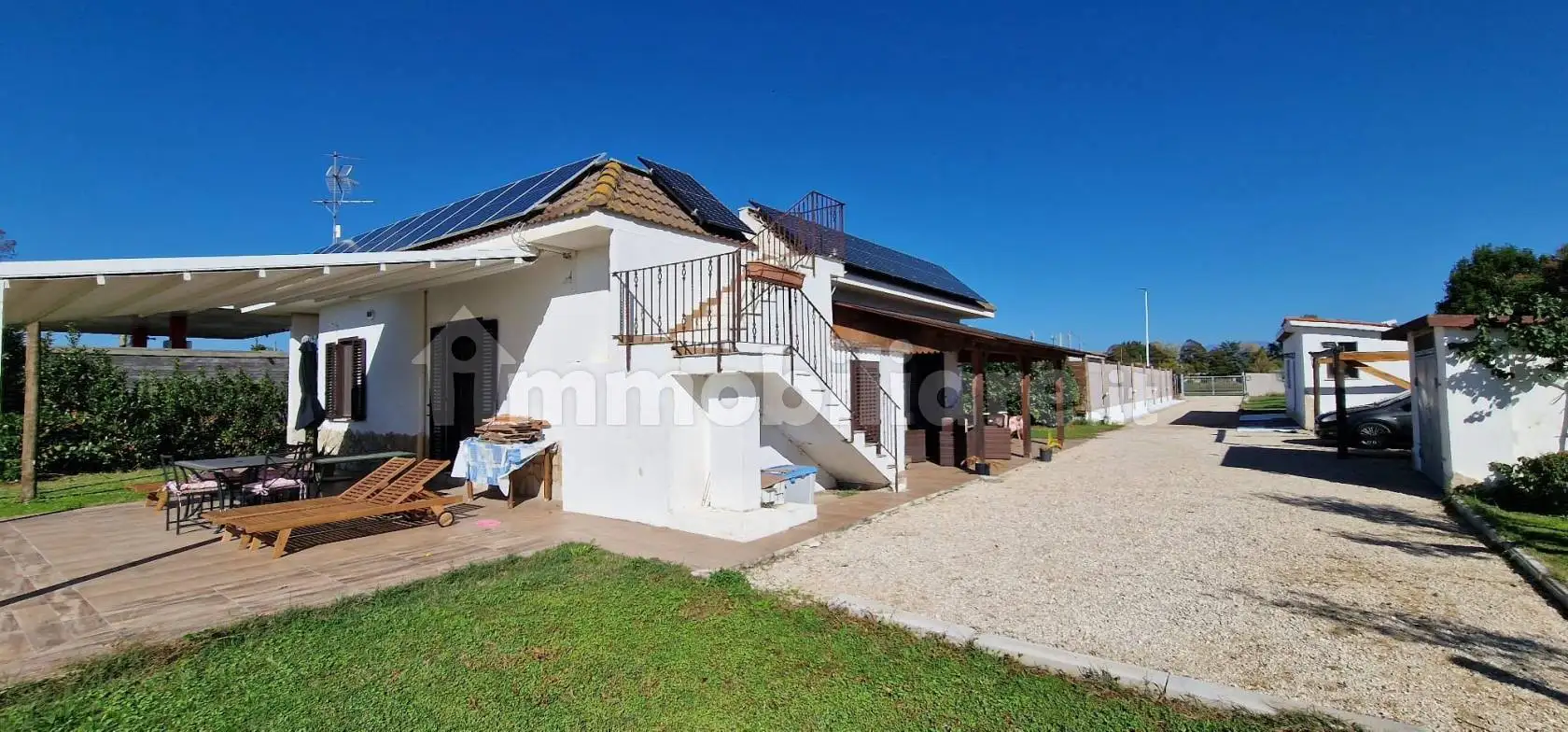 Villa in vendita a Latina