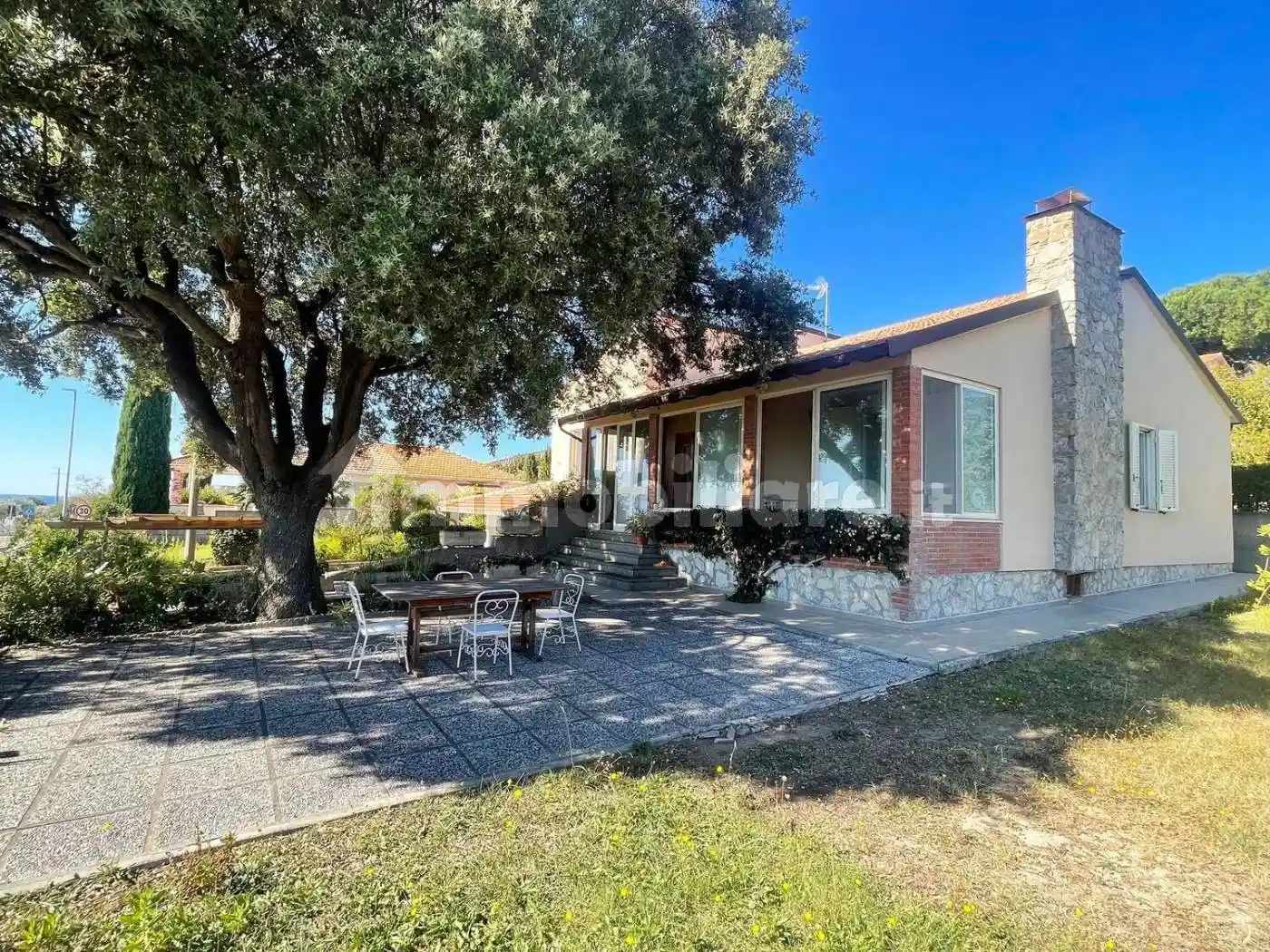 Villa in vendita a San Vincenzo