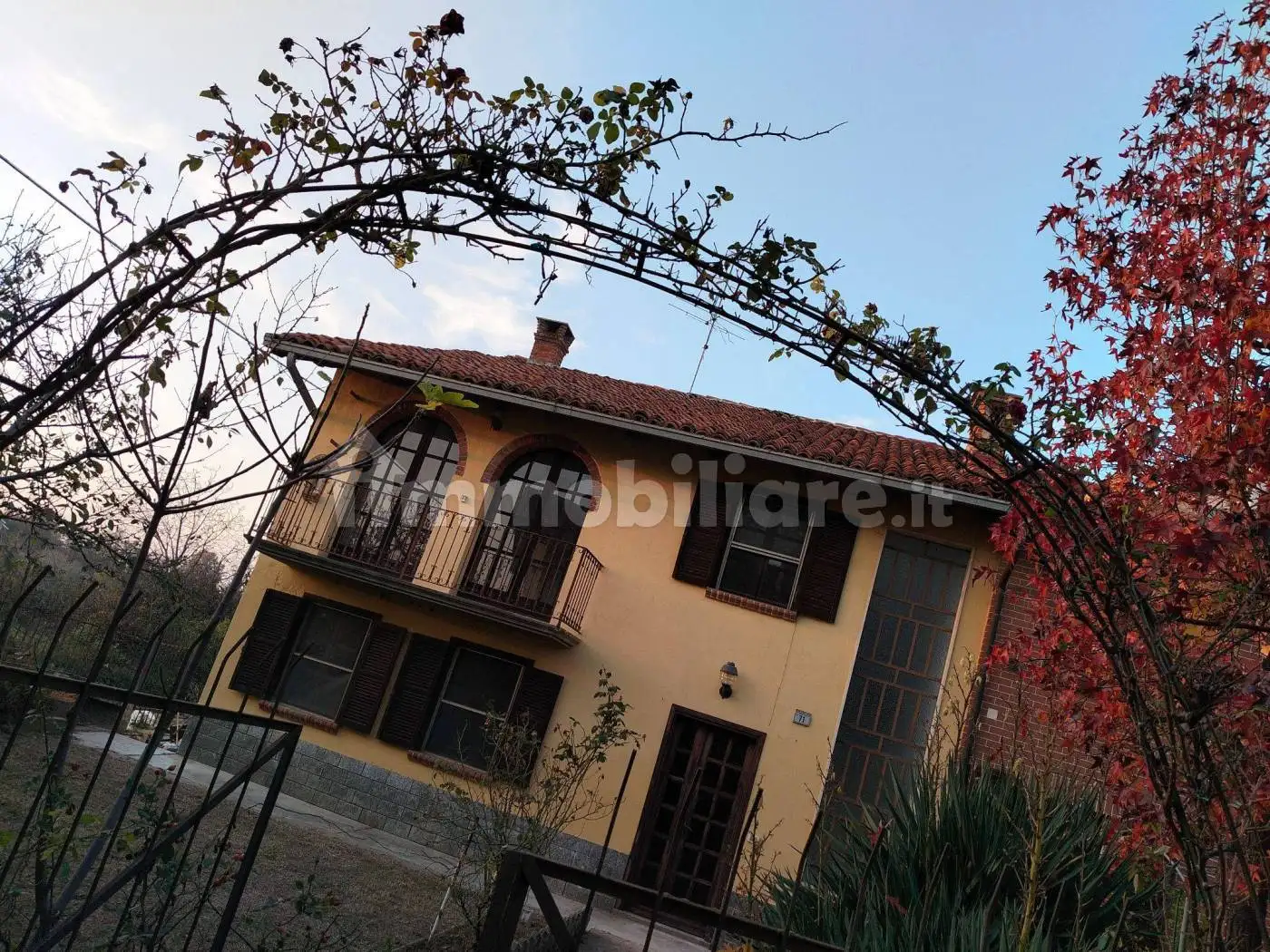 Villa in vendita a Valfenera