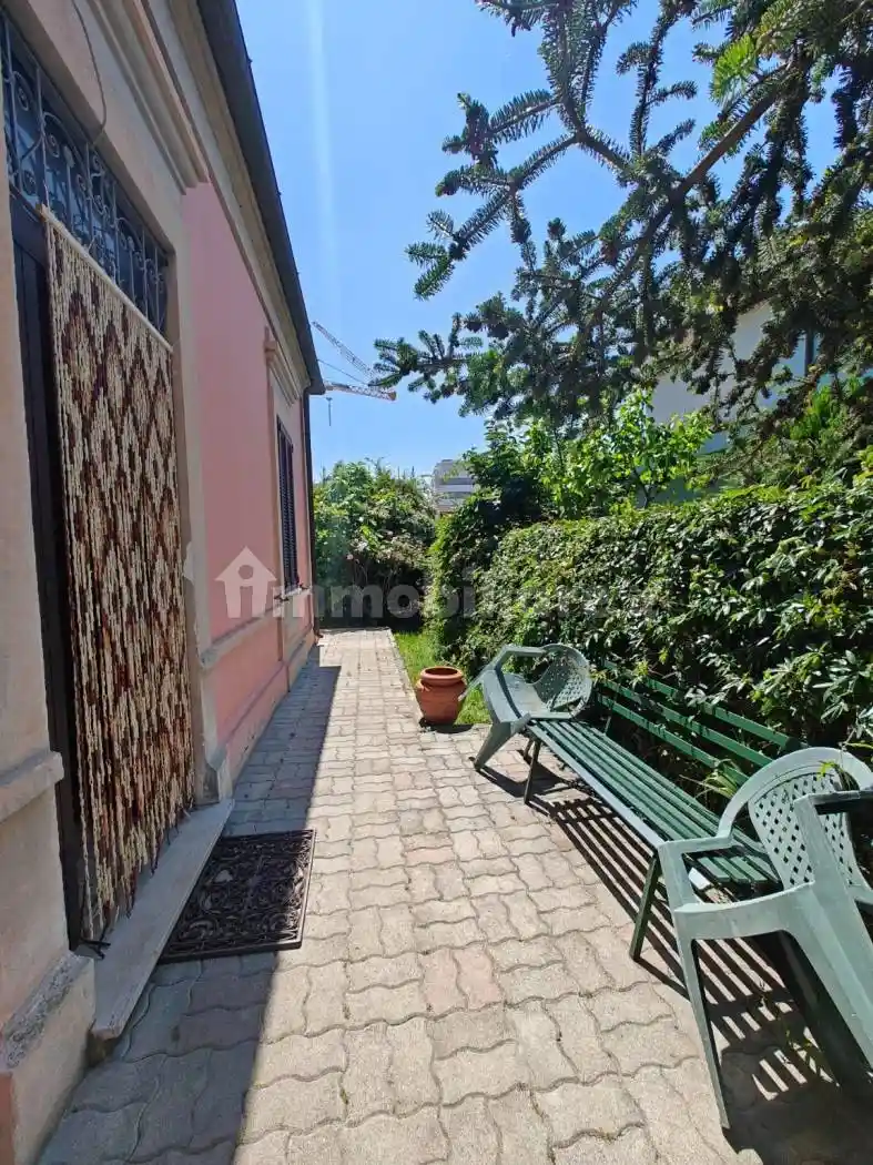 Villa unifamiliare via Solferino 80, Viale Bovio - Piazza Duca degli Abruzzi, Pescara - foto 3