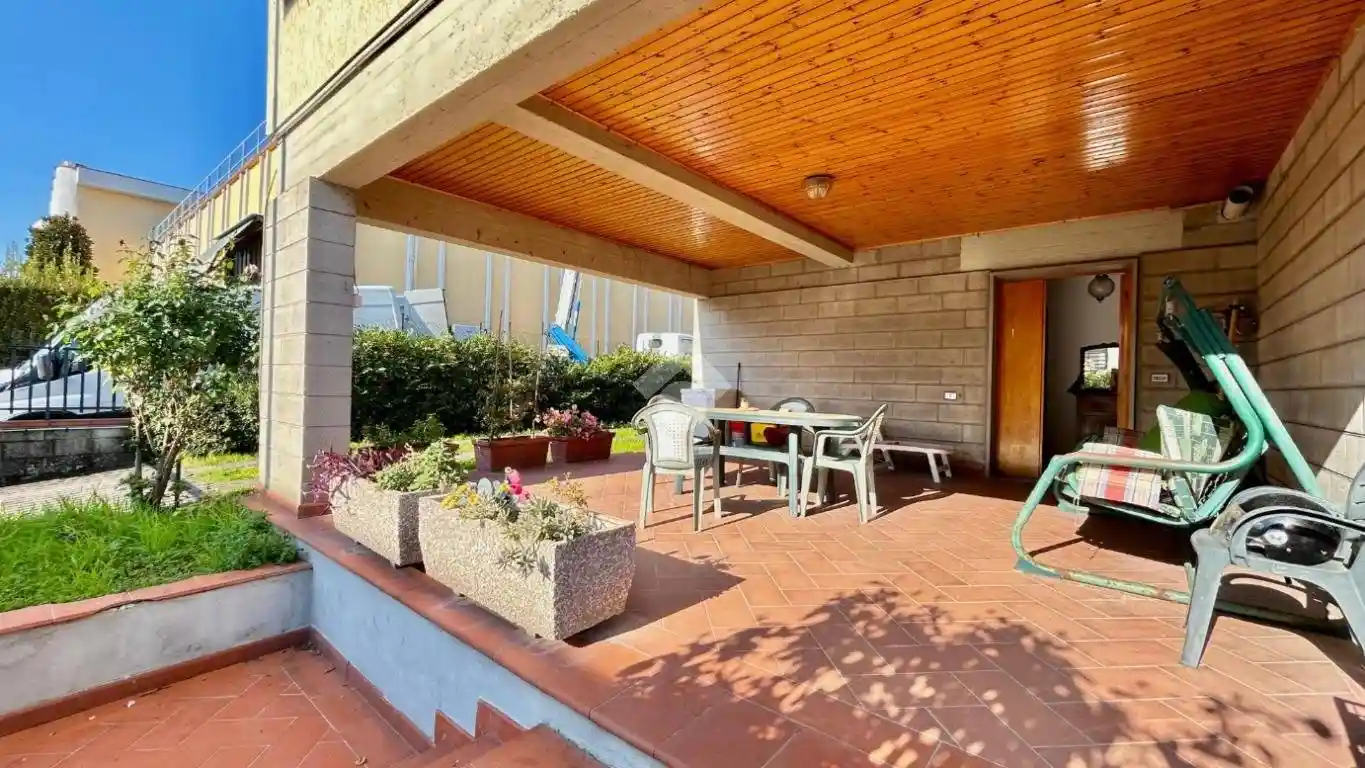 Villa unifamiliare via Lambruschini 115, Sant'Agostino, Pistoia - foto 2