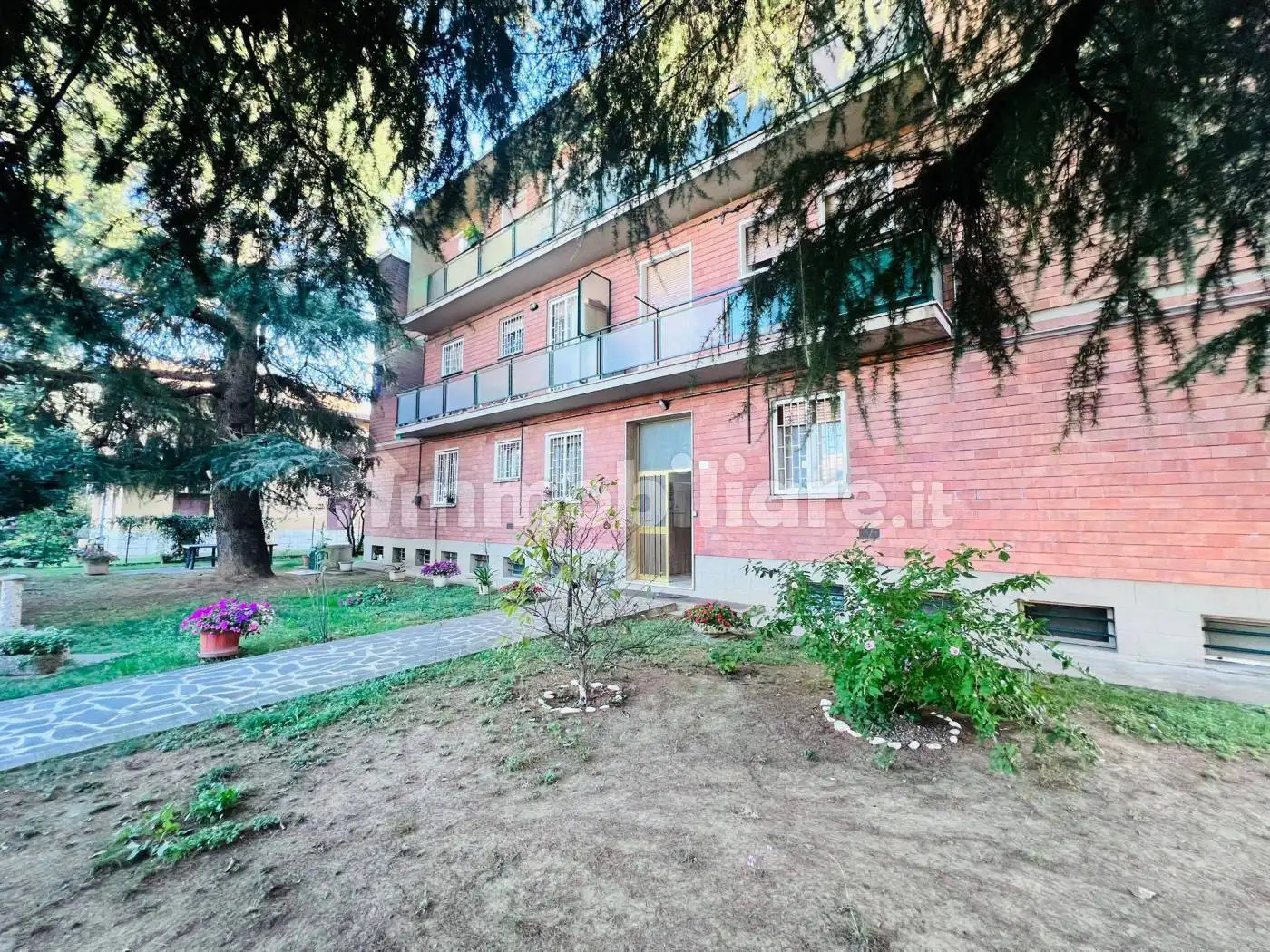 Appartamento in vendita a Zola Predosa