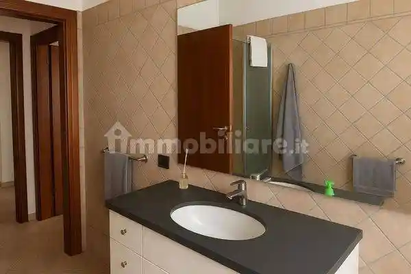 Bilocale corso Umberto I 25, Stazione Centrale - Corso Vittorio, Pescara - foto 4