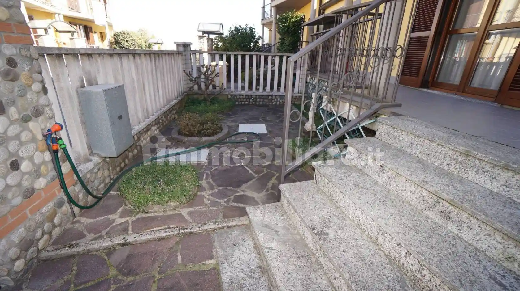 Villa unifamiliare via Dottor Gianni Ubezio, Centro, Cassolnovo - foto 2