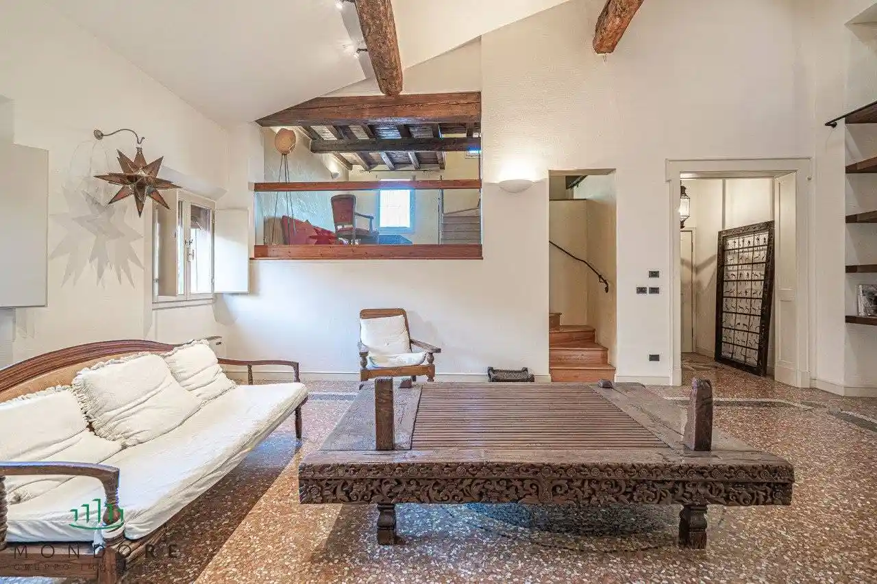 Appartamento via Castiglione, Santo Stefano, Bologna - foto 4