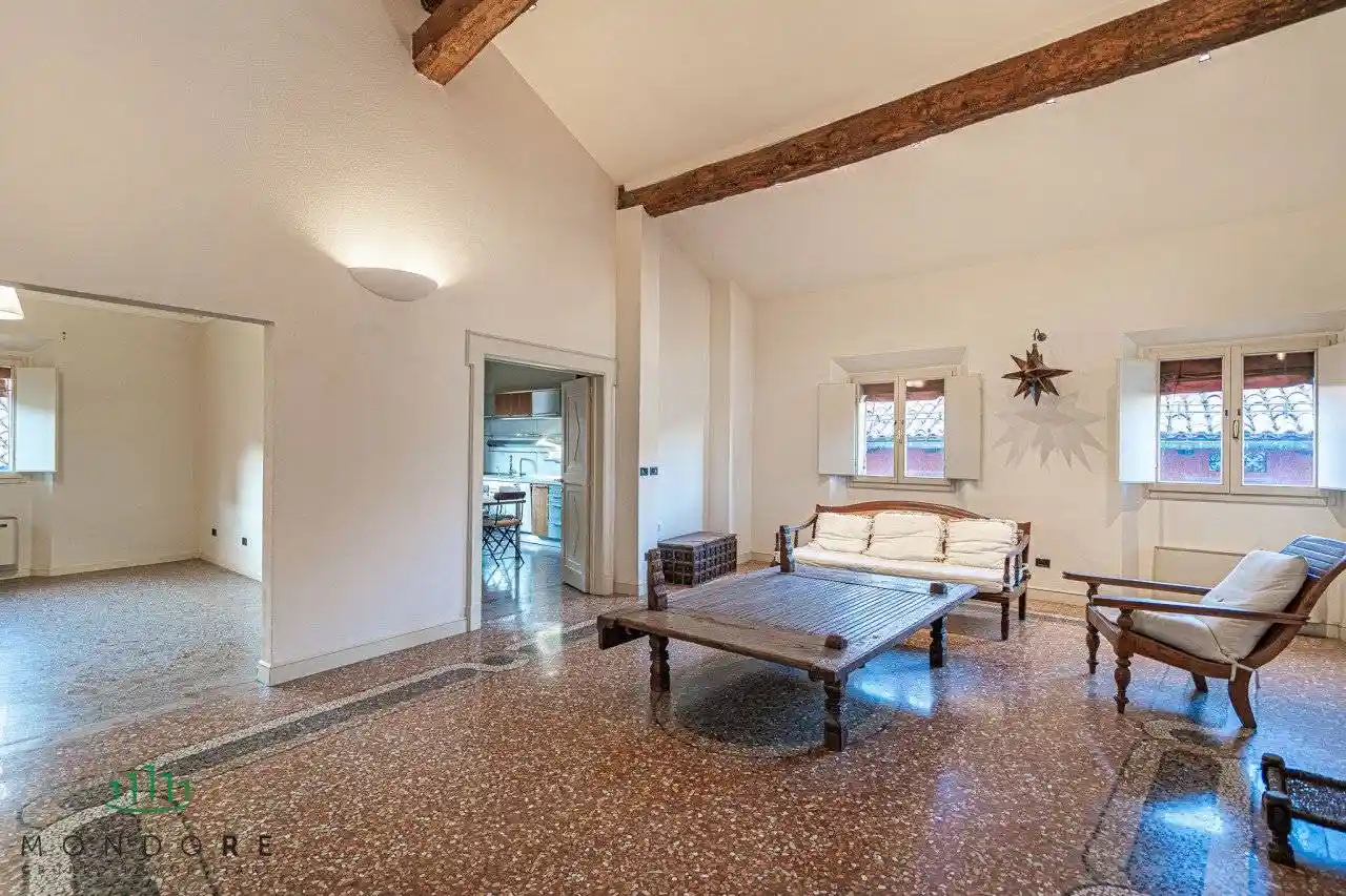 Appartamento via Castiglione, Santo Stefano, Bologna - foto 5