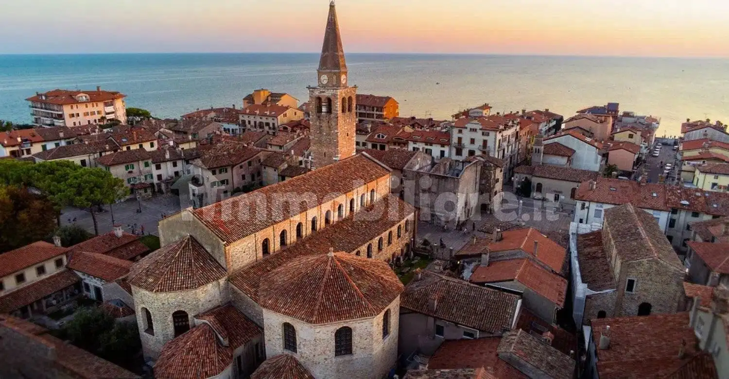 Appartamento in vendita a Grado