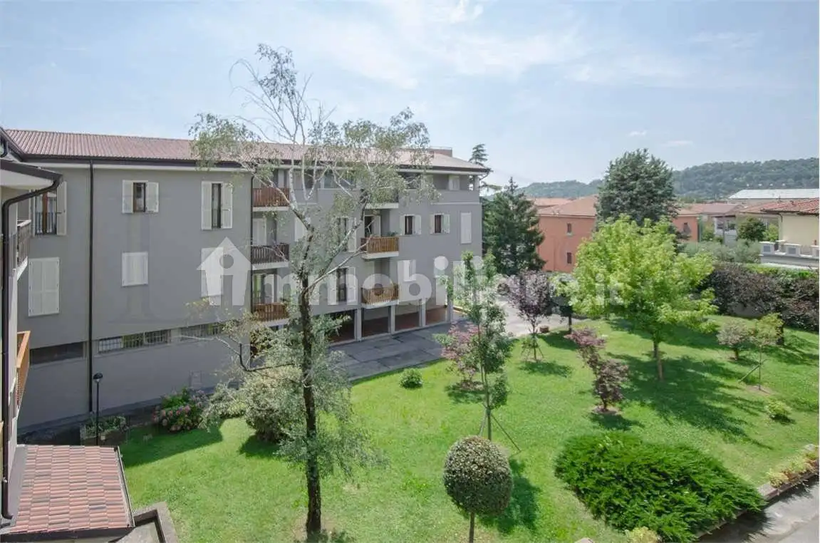 Appartamento in vendita a Brescia