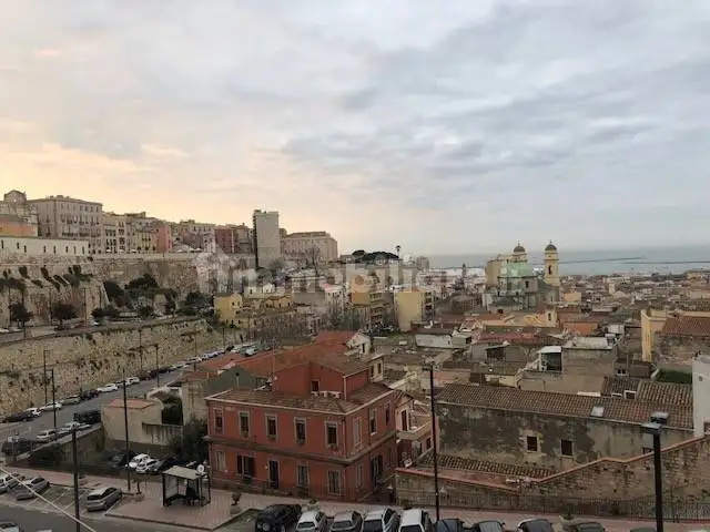 Appartamento in vendita a Cagliari