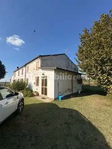 Terratetto unifamiliare via Carlo Martelli 228, Casaglia, Ferrara - foto 3