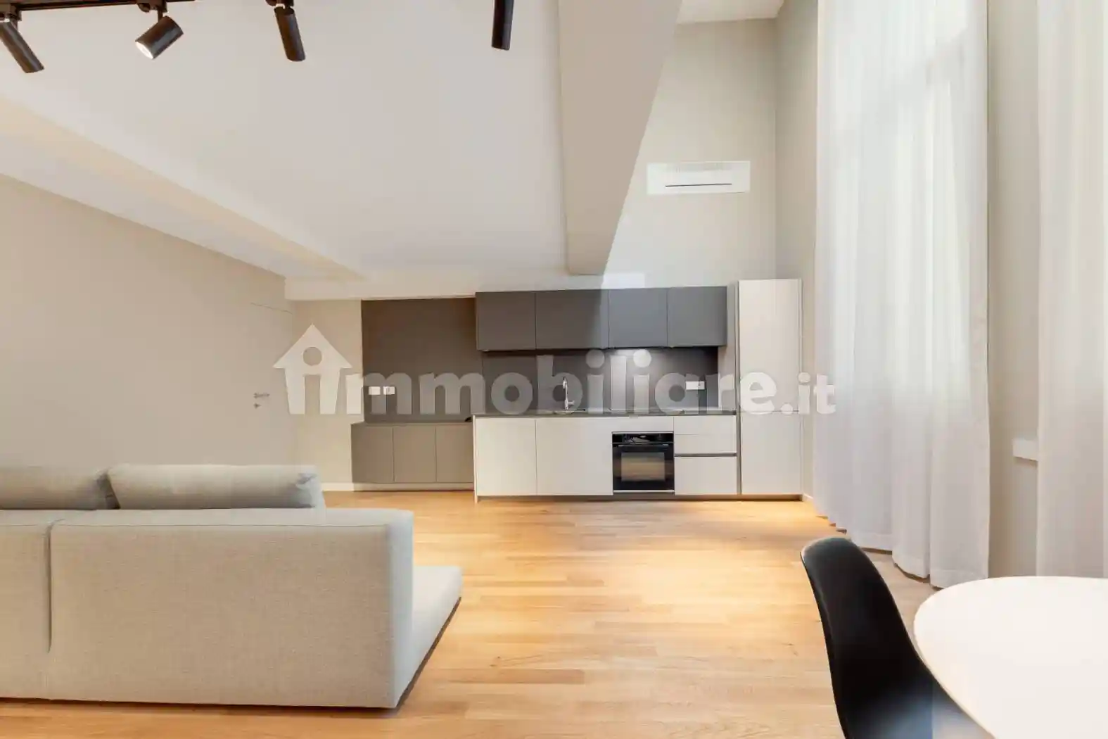 Trilocale via Carlo Pisacane 36, Porta Venezia, Milano - foto 2