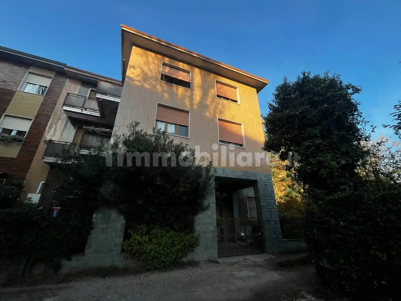 Palazzo - Edificio in Vendita - foto 2