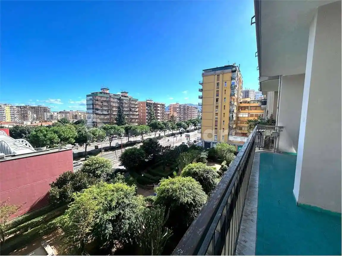 Appartamento in vendita a Palermo