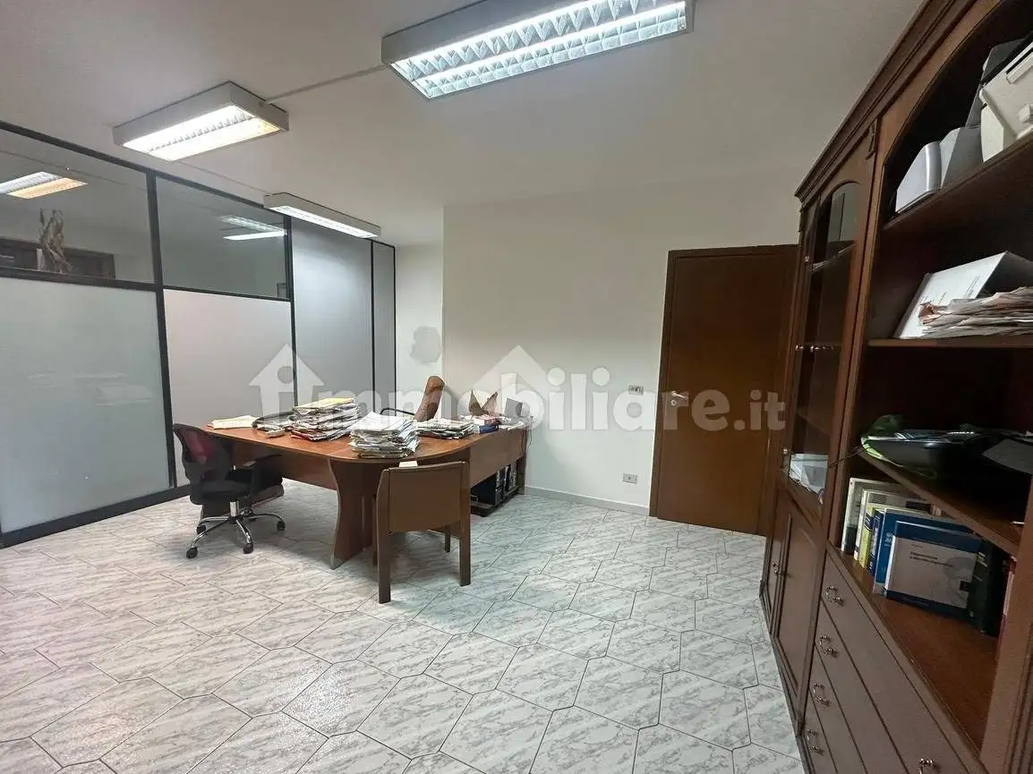 Bilocale via Cristoforo Colombo 22, Emanuele II, C. Colombo, Morelli e Silvati, Avellino - foto 3