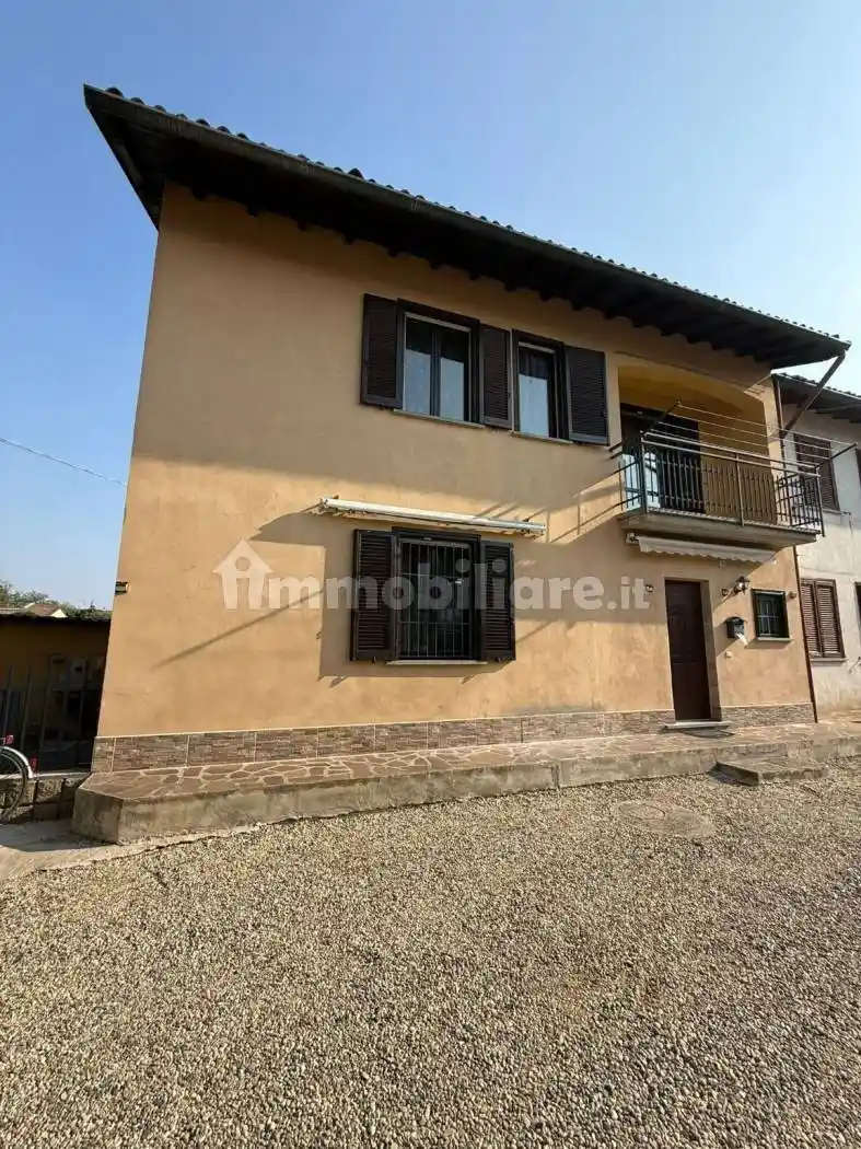 Appartamento in vendita a Gropello Cairoli