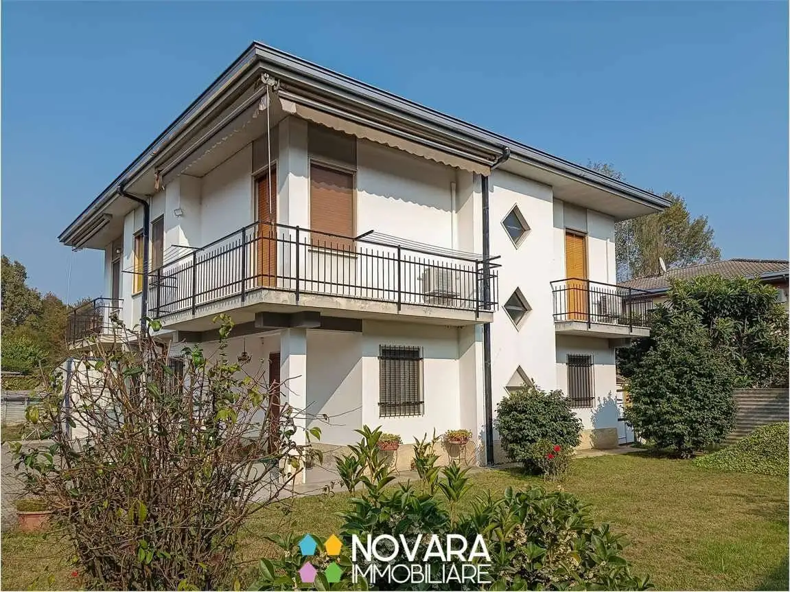 Villa in vendita a Gravellona Lomellina
