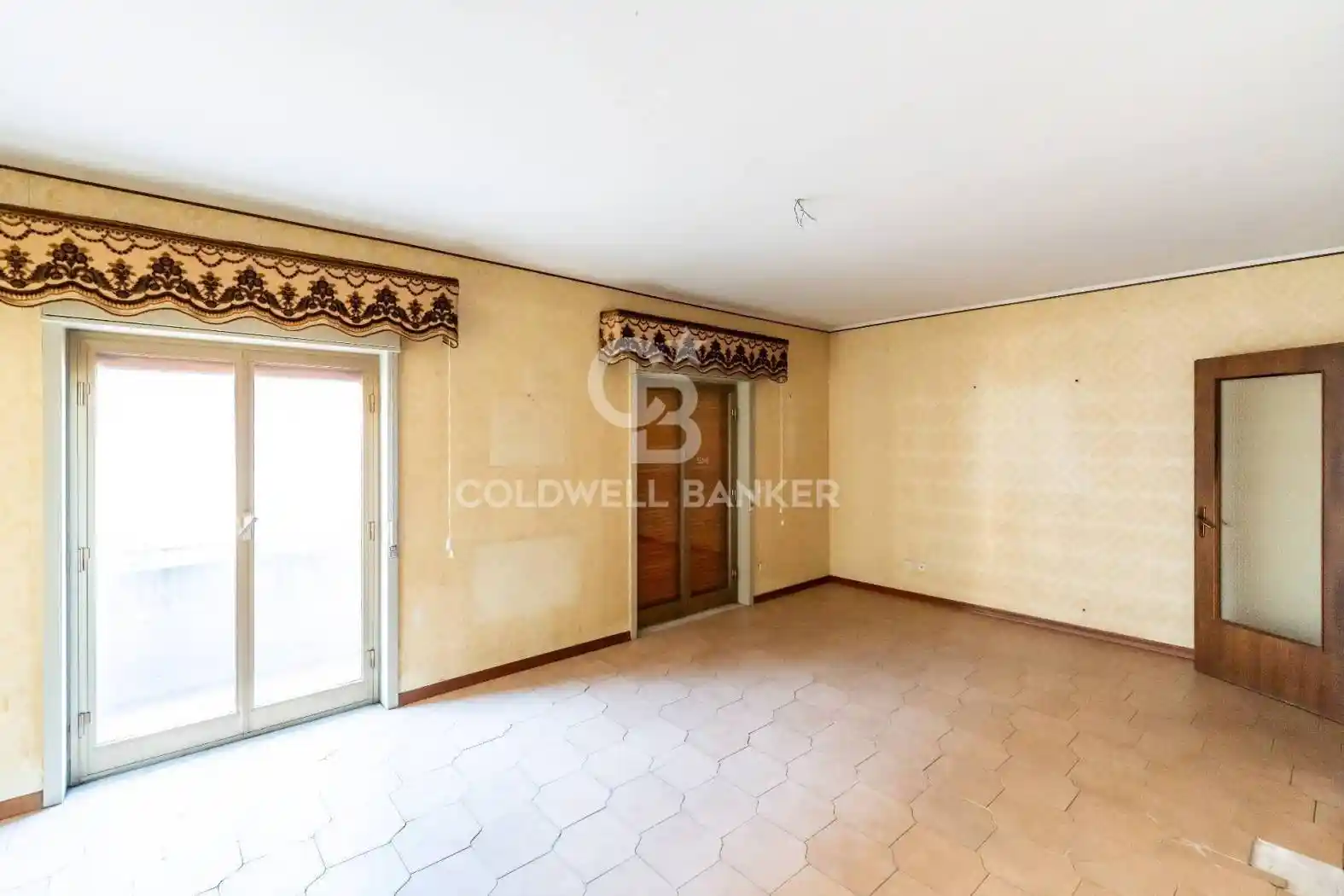 Appartamento in vendita a Aci Castello