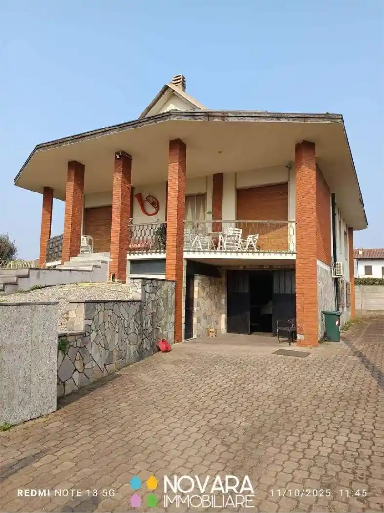 Villa unifamiliare, buono stato, 190 m², Centro, Cilavegna - foto 3