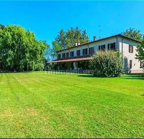 Villa in vendita a Ravenna