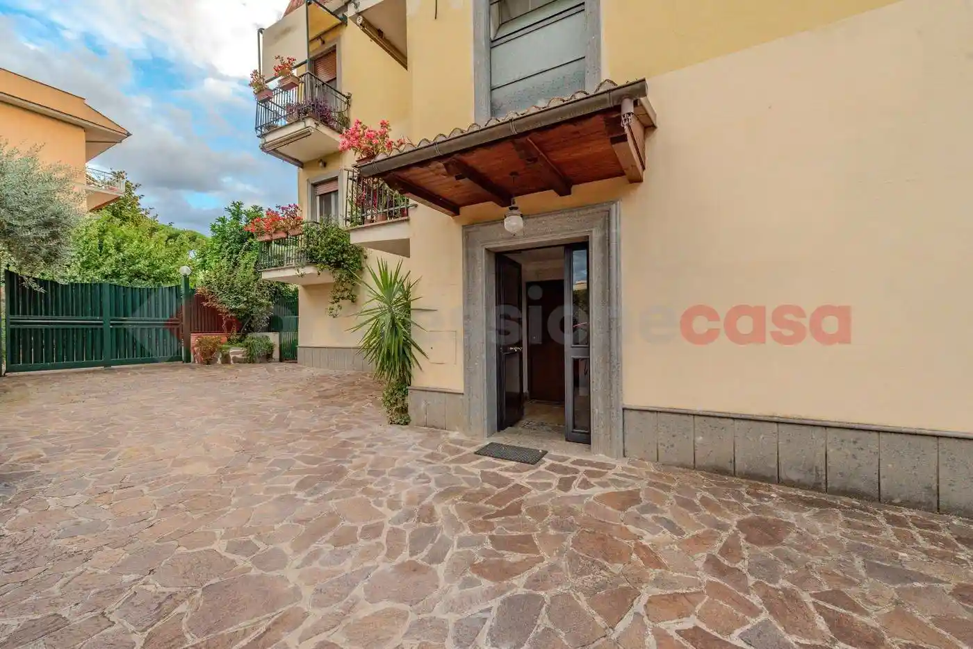 Trilocale buono stato, secondo piano, Tor Vergata, Roma - foto 3