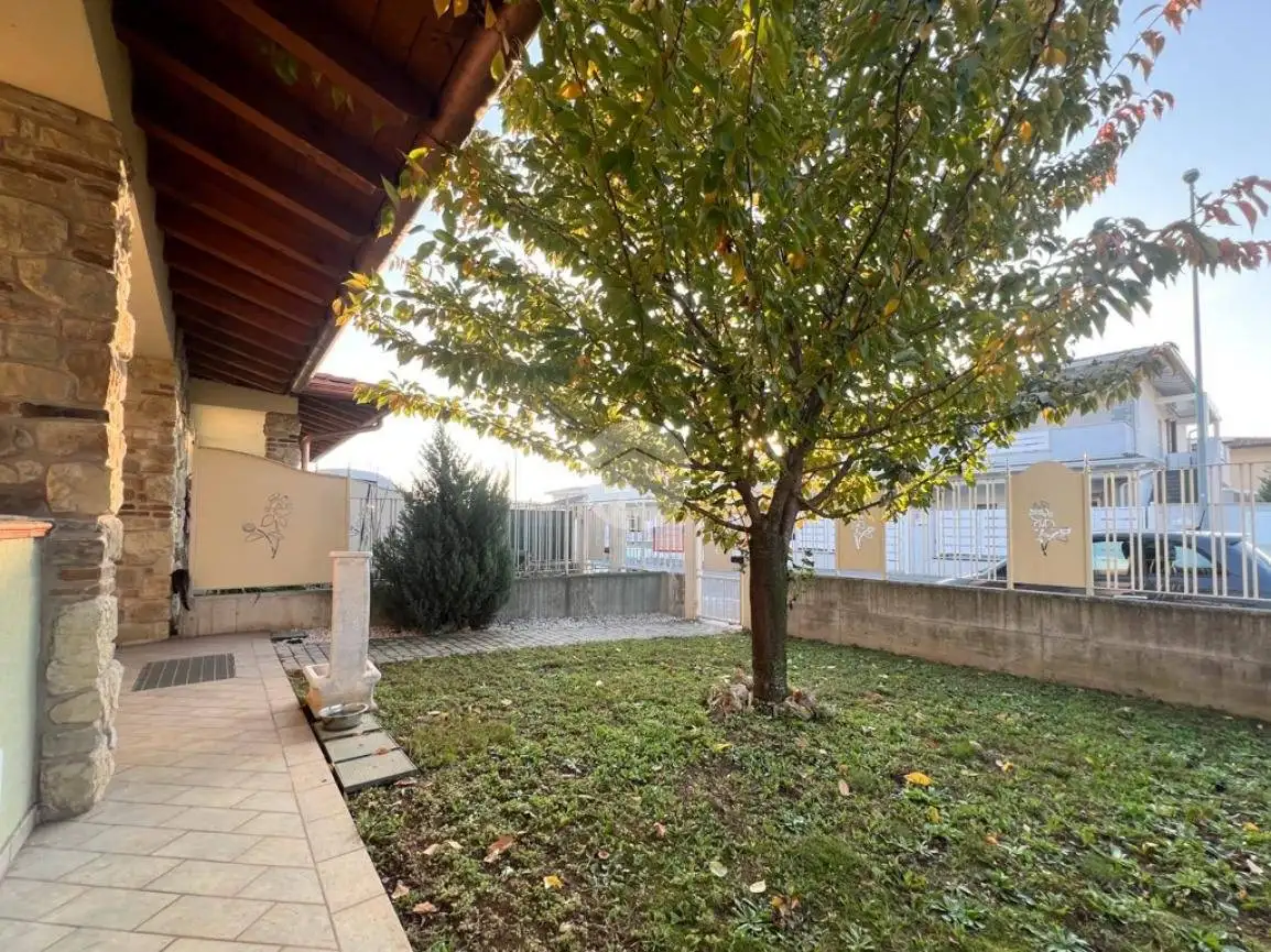 Trilocale via Don Giovanni Bosco 32, Castrezzato - foto 4