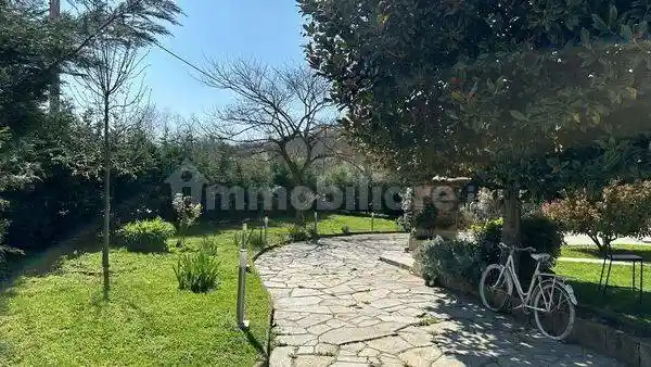 Villa bifamiliare frazione Valenzani 16, Quarto - Valenzani, Asti - foto 5