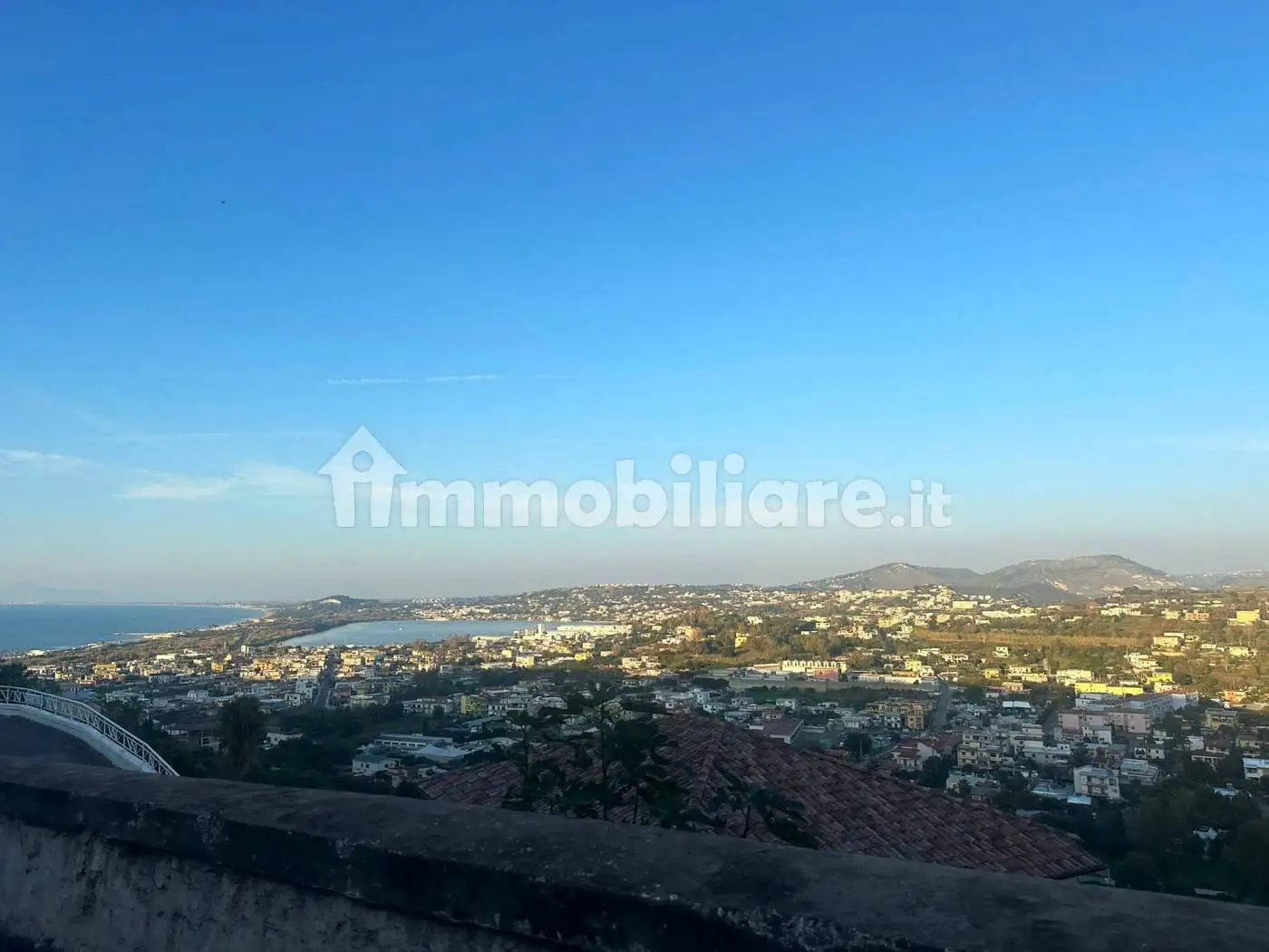 Appartamento in vendita a Monte di Procida