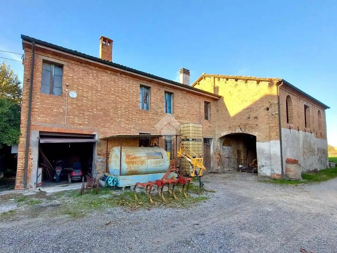 Rustico - Casale in vendita a Alfonsine