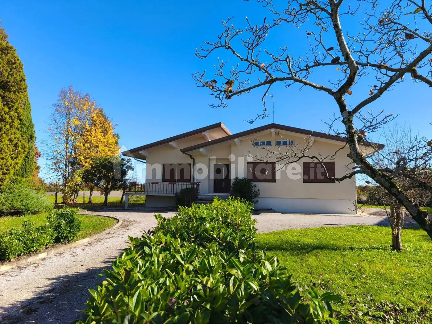 Villa in vendita a Pordenone