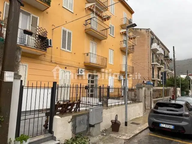 Appartamento in vendita a Palermo