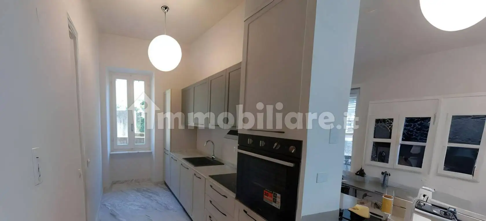 Appartamento in affitto a Carrara