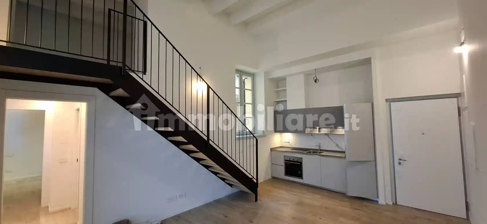 Bilocale via Armando Diaz 62, Centro Storico, Como - foto 4