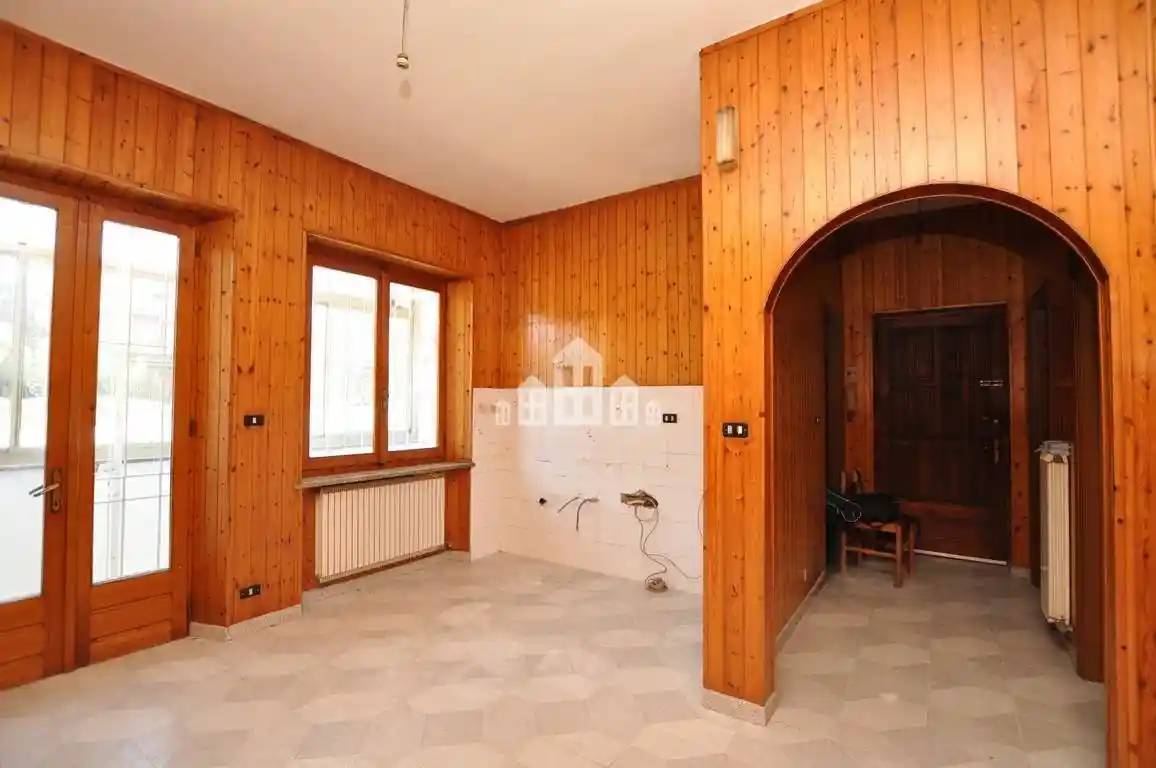 Trilocale Borgo Manifattura 3, Centro, Cuorgnè - foto 2