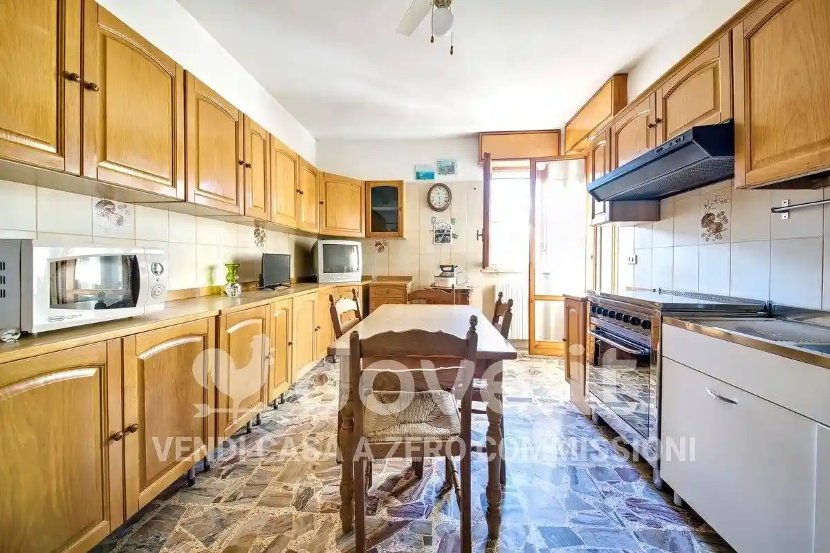 Quadrilocale via degli Aceri 28, La Rosa, Brindisi - foto 2