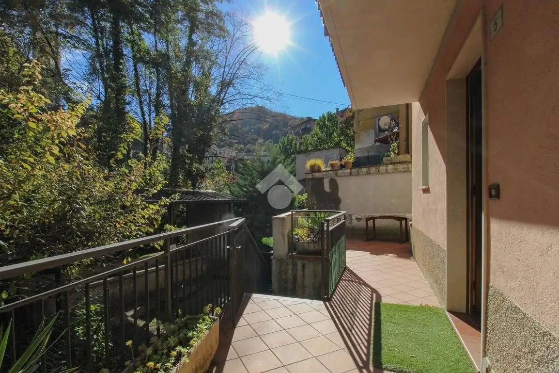 Appartamento in vendita a Agnosine