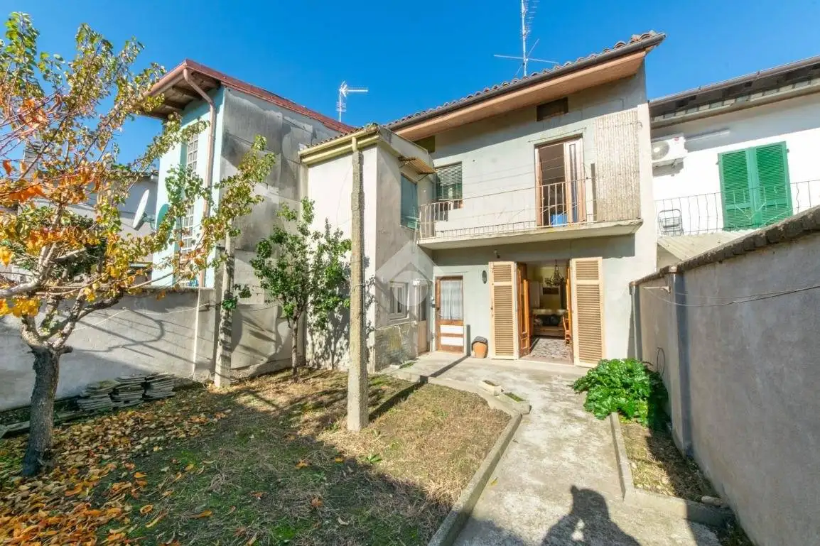 Casa indipendente in vendita a Villanova Monferrato