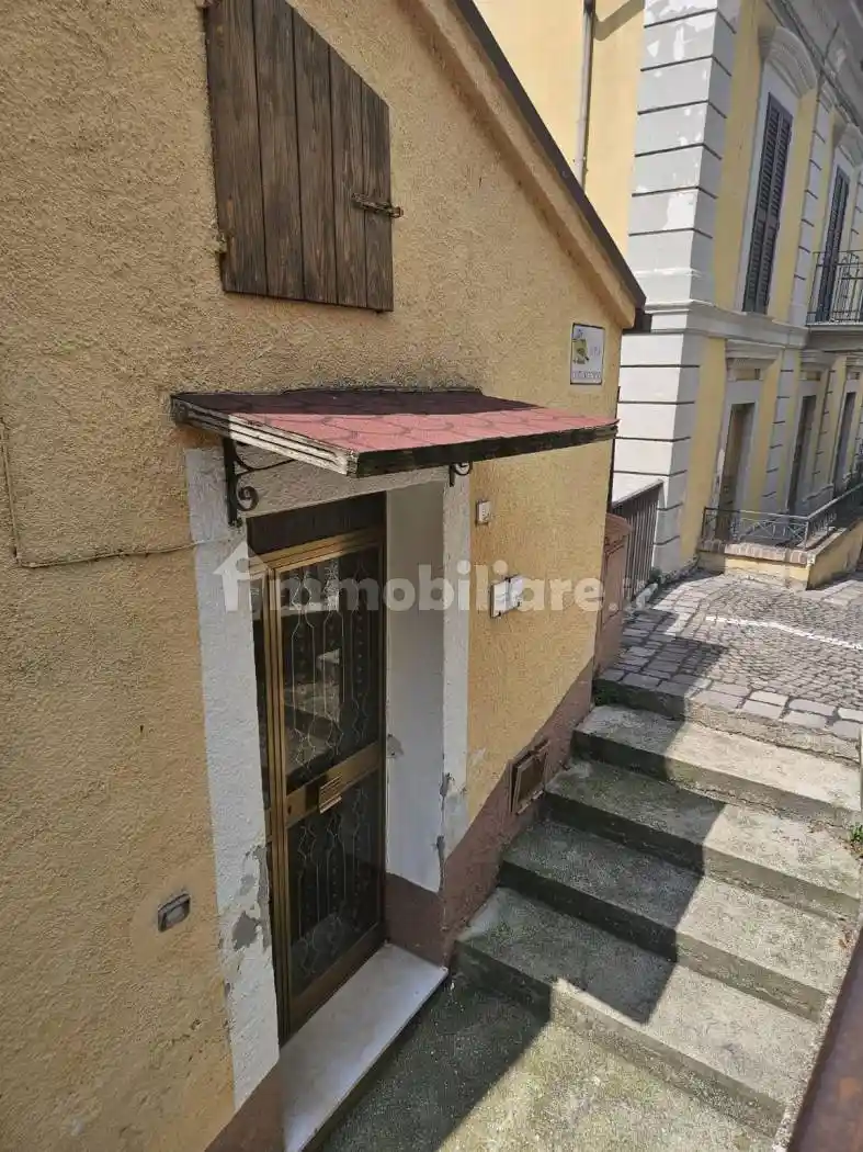 Terratetto unifamiliare via Codacchio 2, Centro, Farindola - foto 3