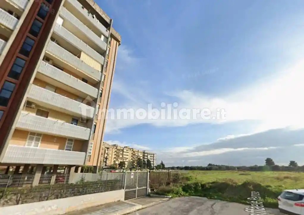 Trilocale via Raffaele Perrone 16, Loseto, Bari - foto 4