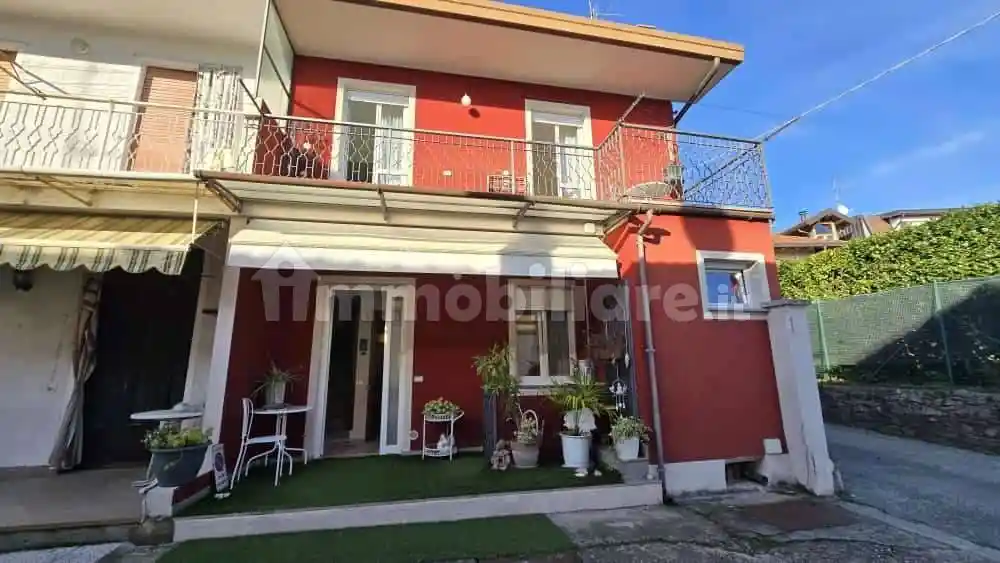 Appartamento in vendita a Sesto Calende