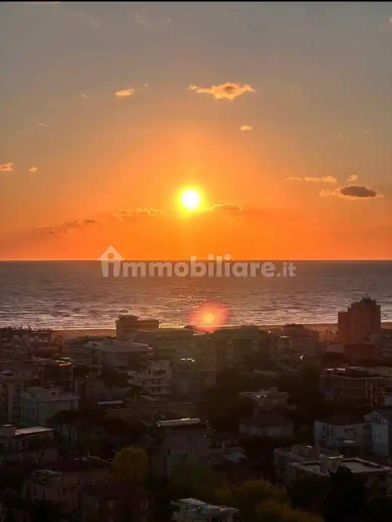 Bilocale viale Principe Amedeo 11, Marina Centro, Rimini - foto 2