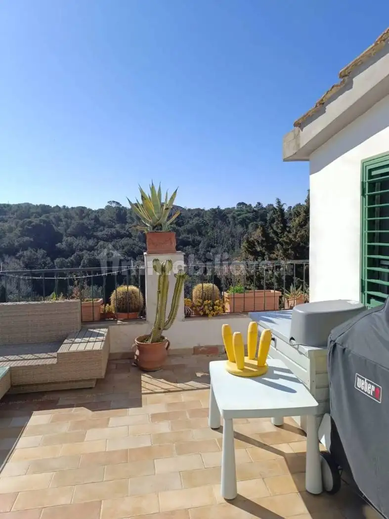 Appartamento in vendita a Livorno