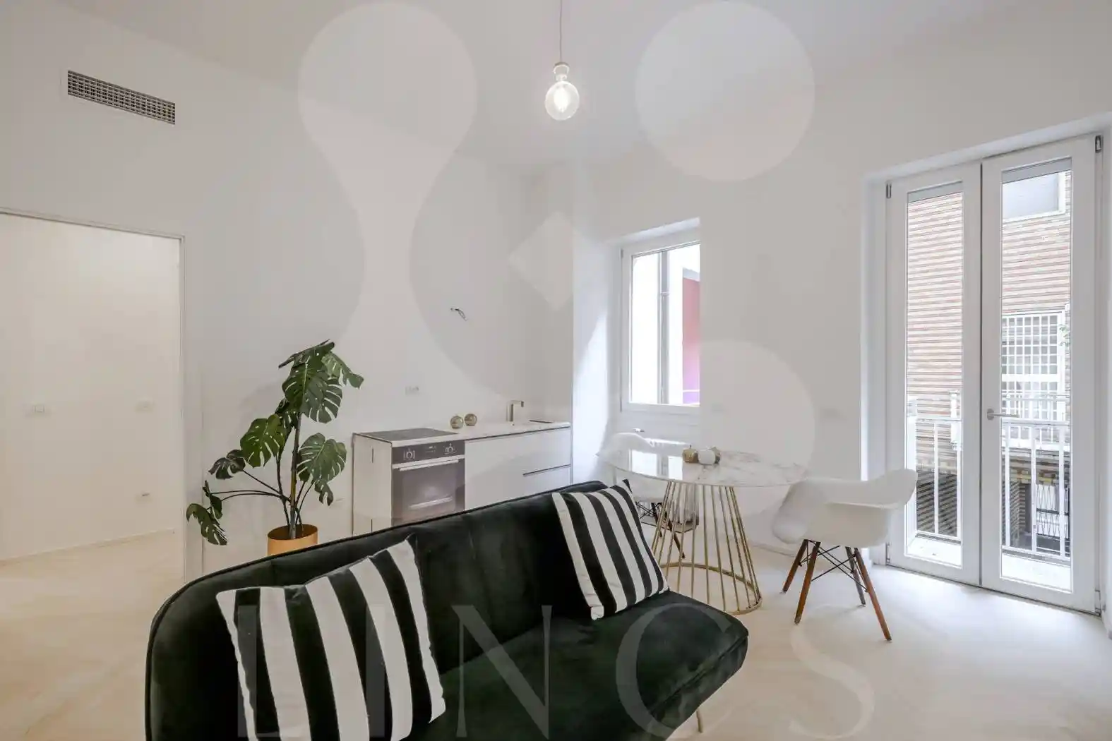 Bilocale via dell'Unione 3, Duomo, Milano - foto 3