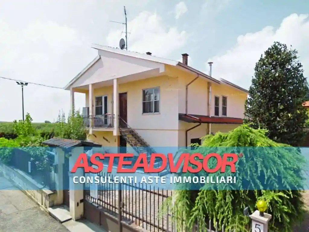 Villa in asta a Olevano di Lomellina