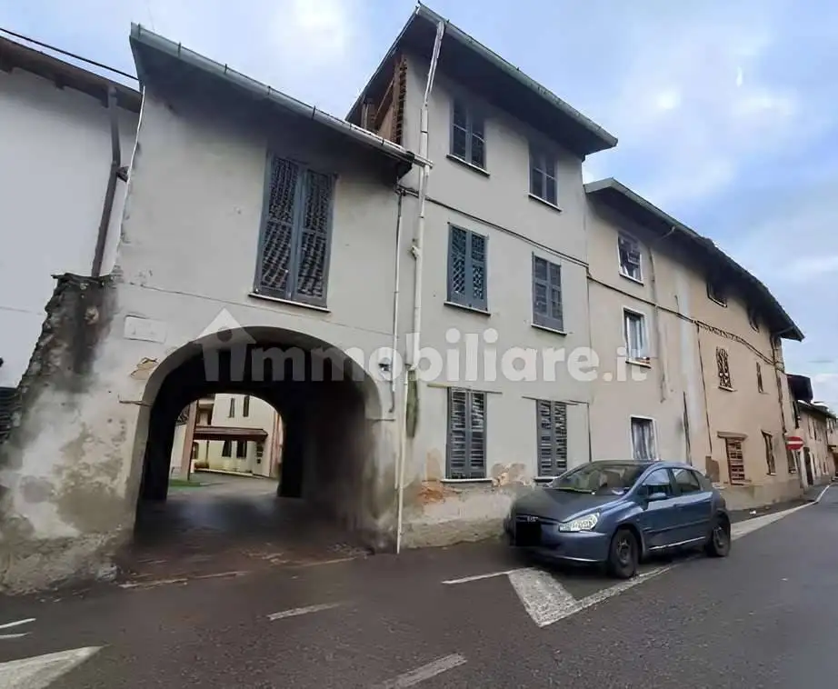 Appartamento in asta a Veniano