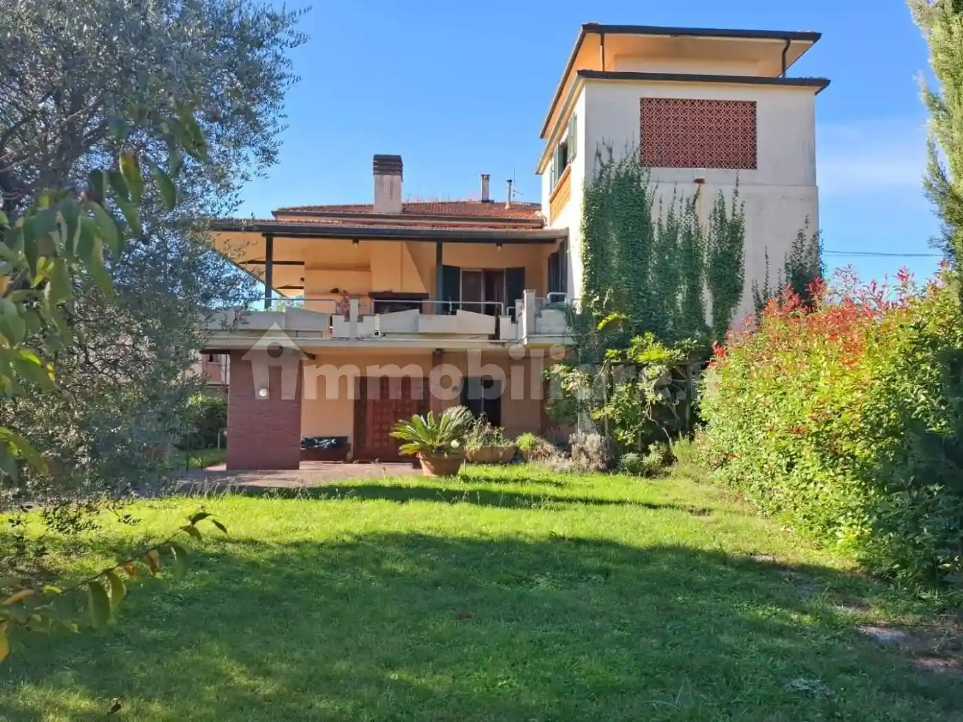 Villa in vendita a Santa Croce sull'Arno