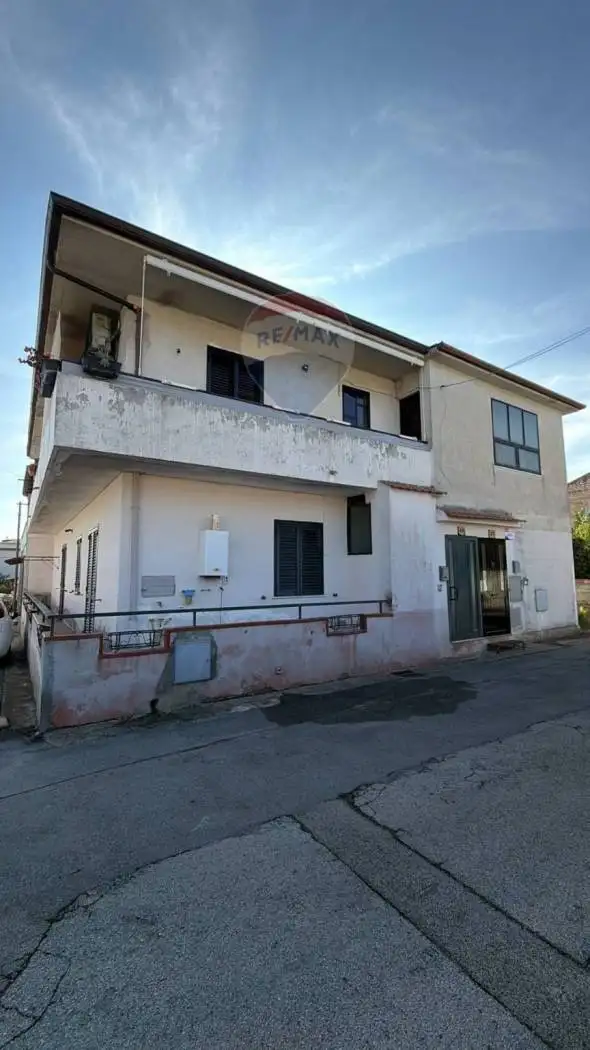 Quadrilocale buono stato, piano terra, Falciano del Massico - foto 2