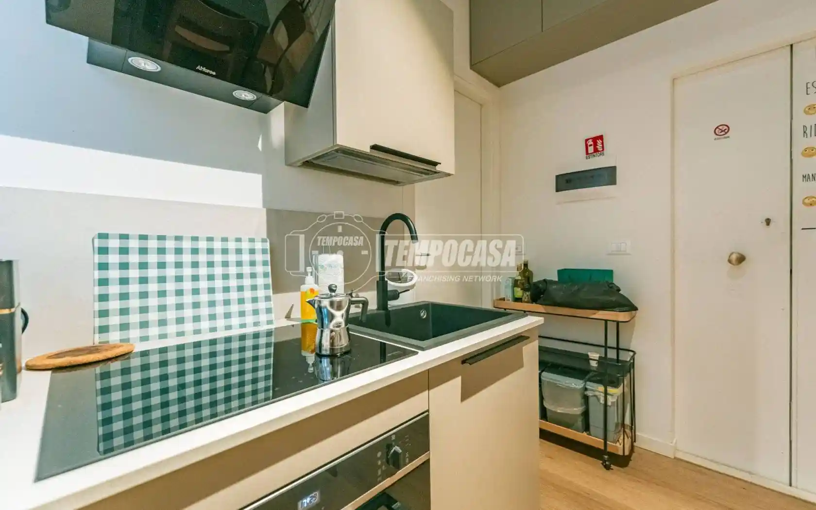 Bilocale via Luigi Federico Menabrea 12, Farini, Milano - foto 5